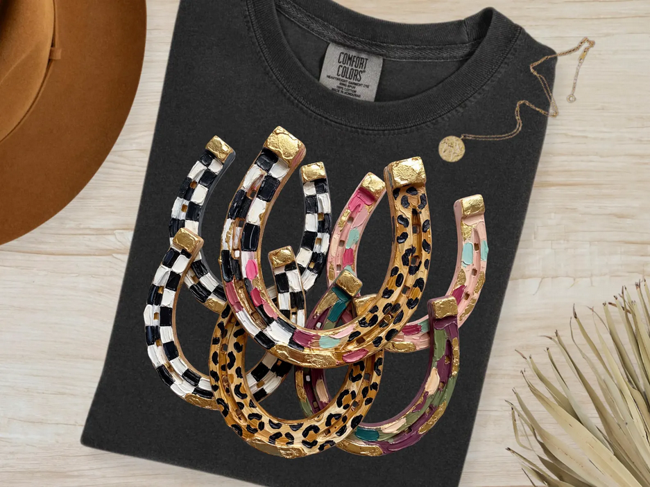 Branded By Barta - Oil Painted Horseshoes Faux Graphic Tee - Pepper / Large