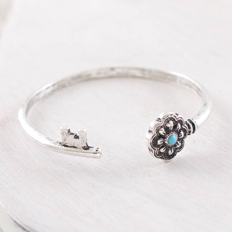 YK Trading Inc - Turquoise Concho Key Bracelet - Silver