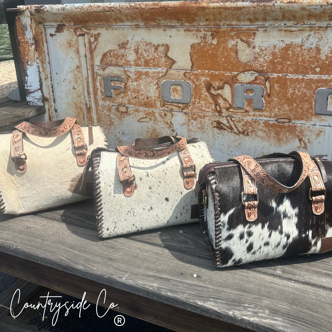 Countryside Co. - Barrel Racer Cowhide Soft Speedy Bag