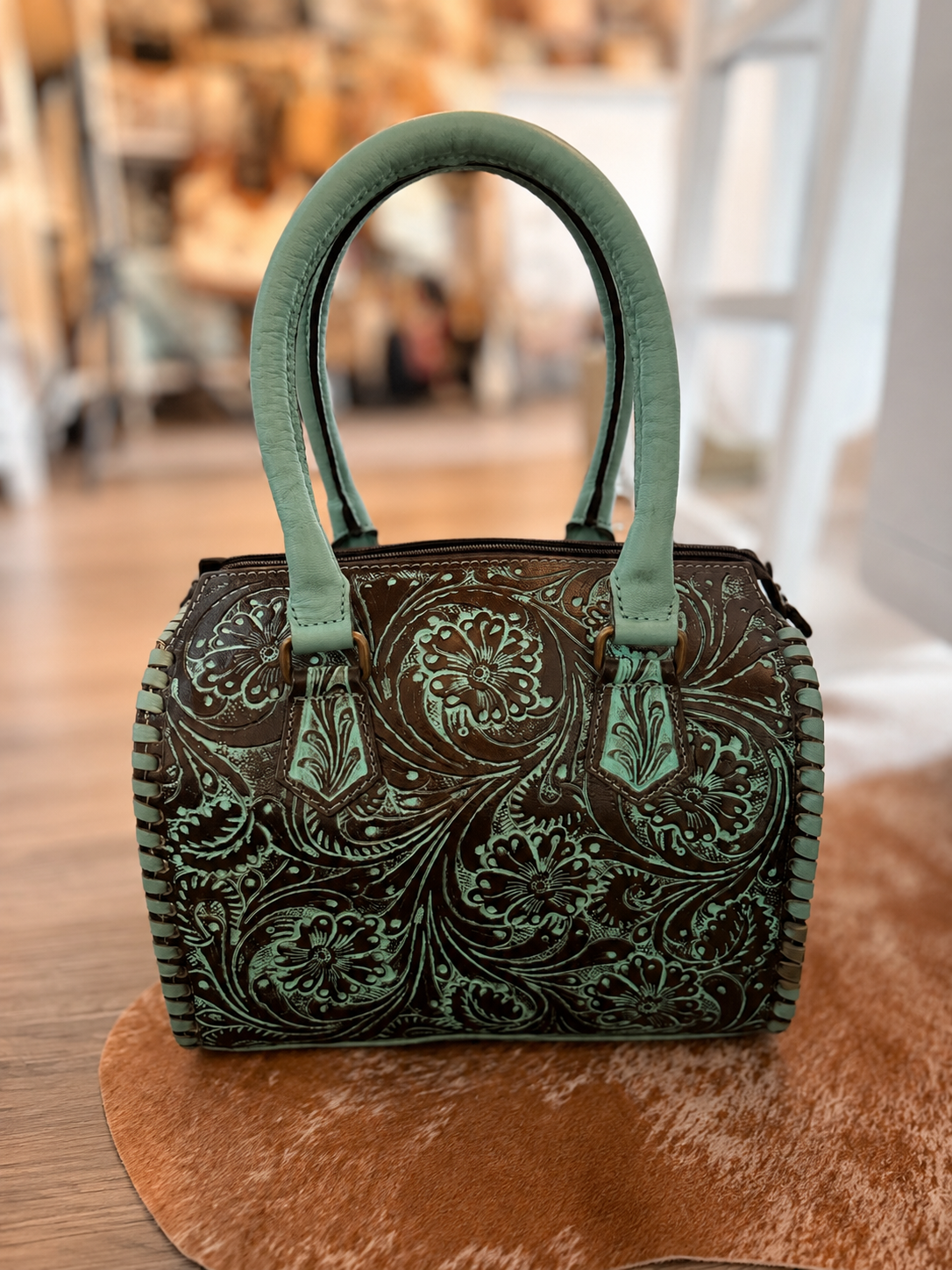 Minted Mesa Speedy