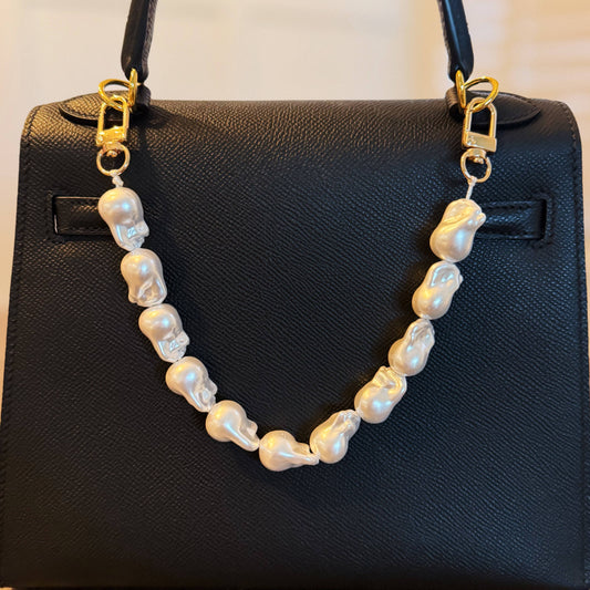 Ellison+Young - Modern Baroque Pearl Phone Lanyard