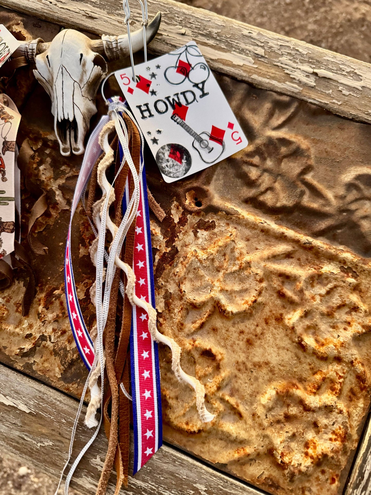 Wild Hancock Creations - Western Keychain/Fringe Keychain/Purse Accessor/Cowgirl Keys - HOWDY
