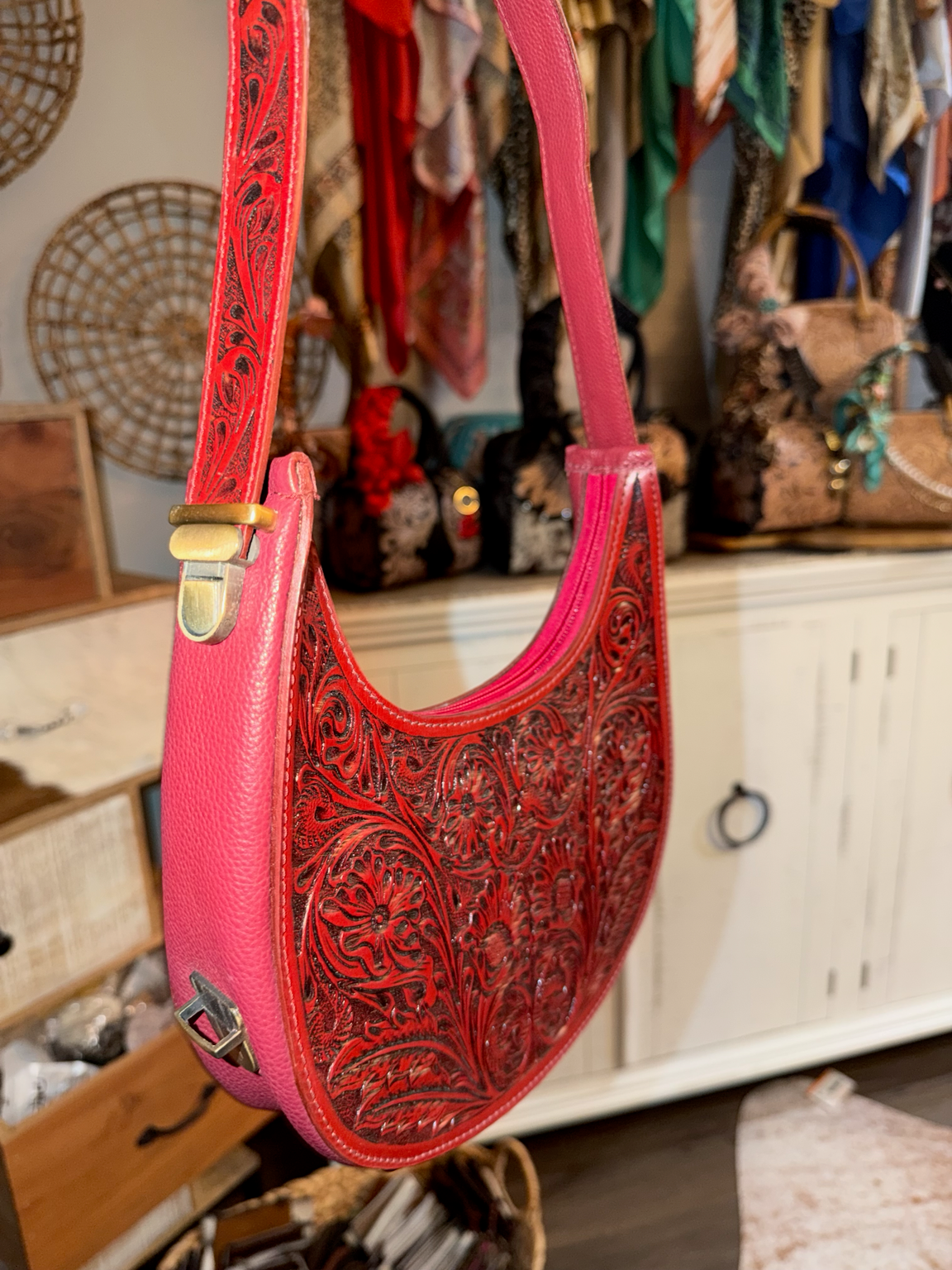 Red River Rose Crossbody