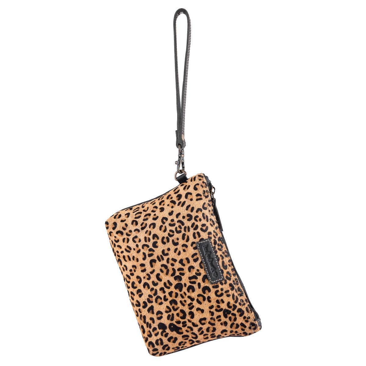 Sixtease Bags USA - Leopard Wrislet Wristlet