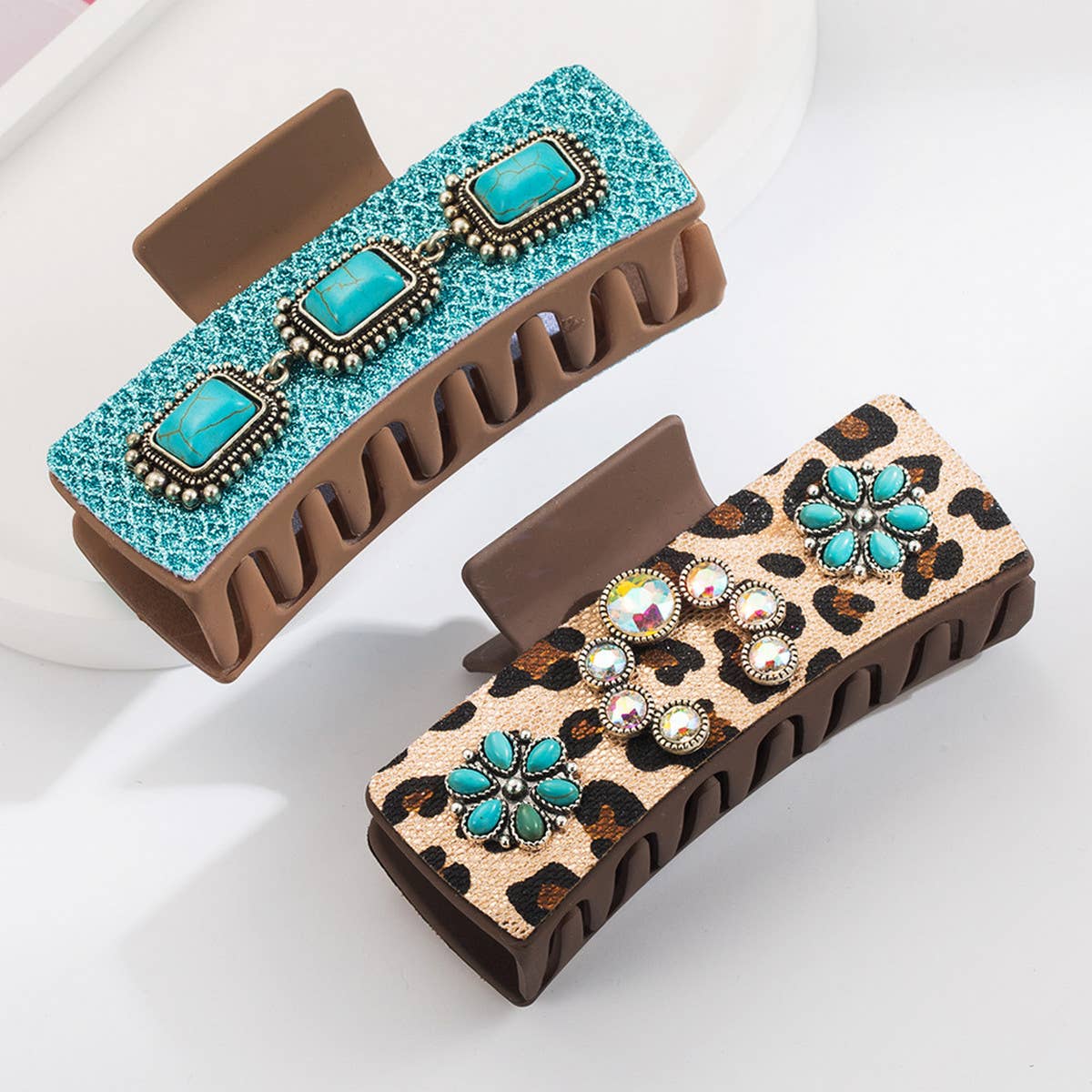 ACCITY - Antique Silver Turquoise Western Hair Claw_CWAHA1766 - White / (OS) 2
