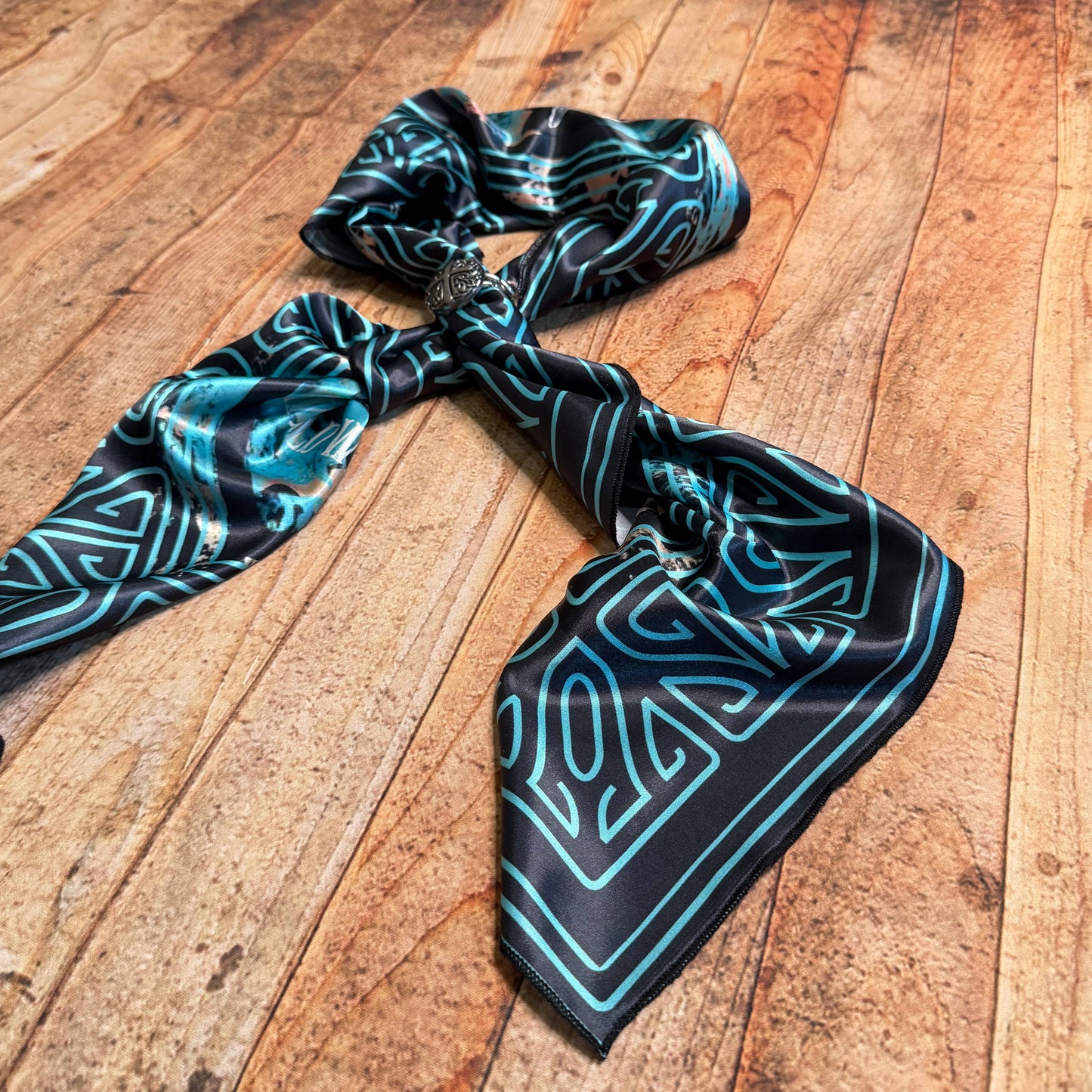 WESTERN LONGHORN PRINT SILK CARF 36X36 - Black/Turquoise