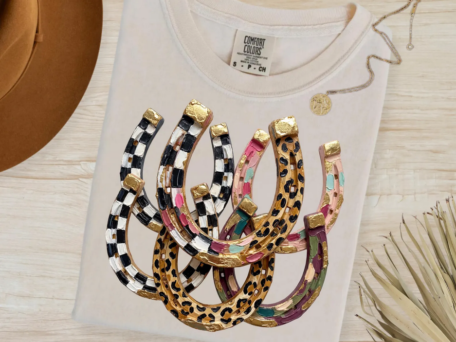 Branded By Barta - Oil Painted Horseshoes Faux Graphic Tee - Ivory / Medium