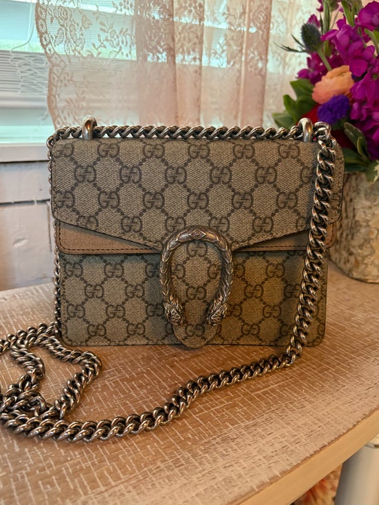 Gucci Dionysus GG Supreme Canvas