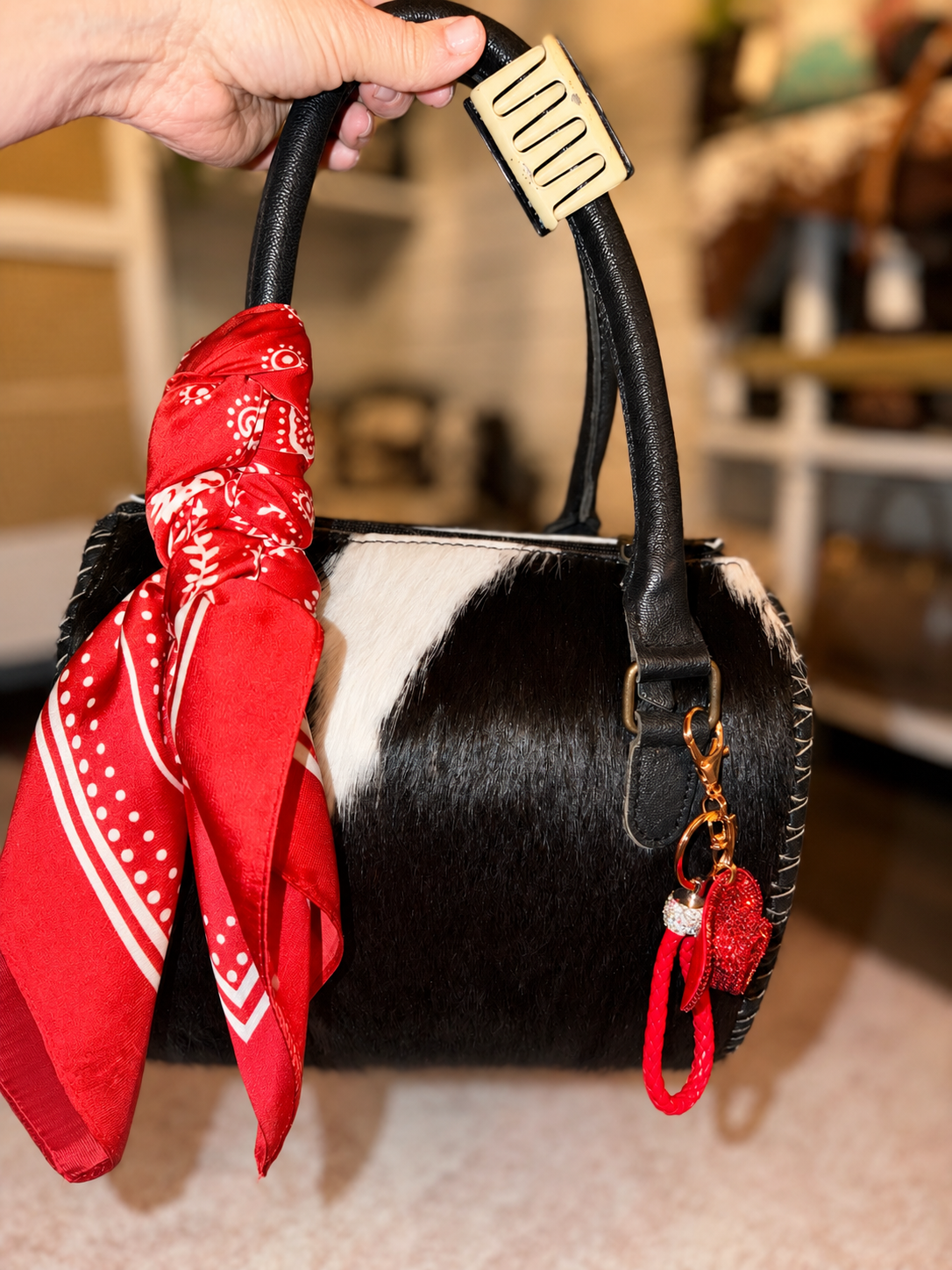 She’s from TEXAS medium cowhide speedy with accessories included