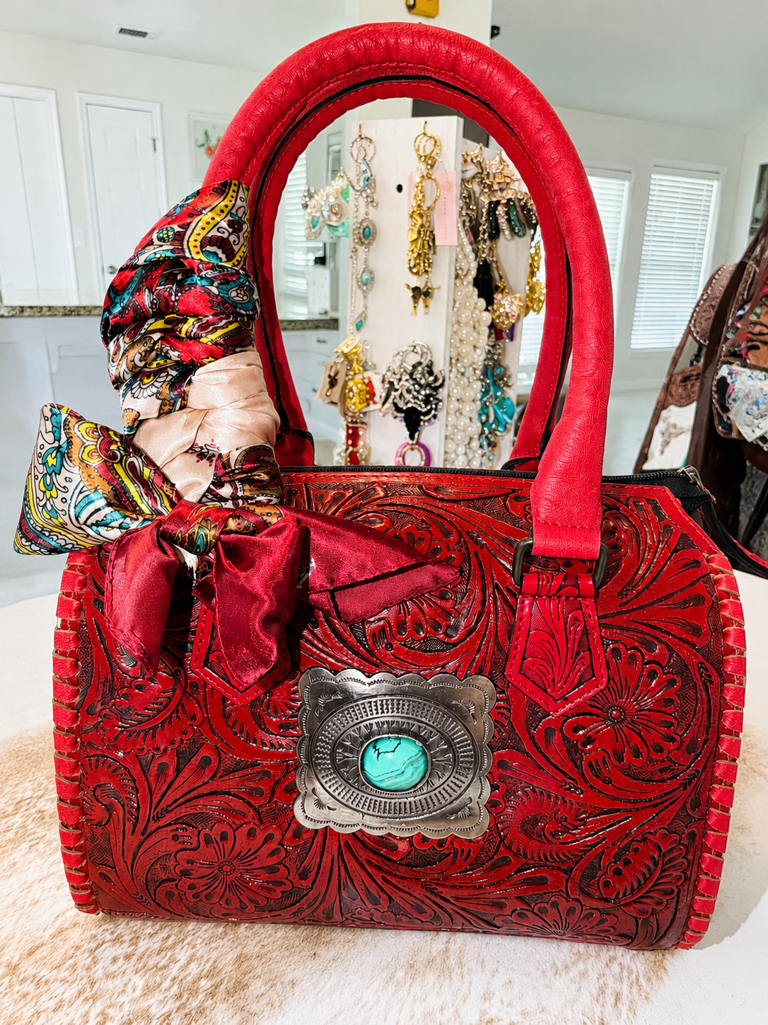 Wild Rose Ruby
💃 medium speedy handbag!