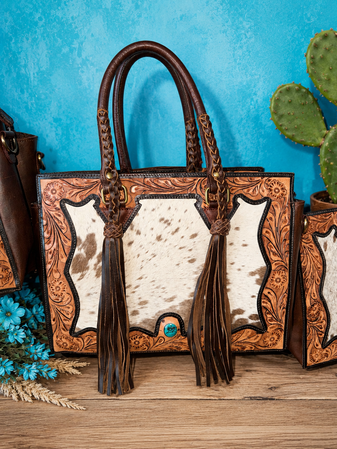 The High Desert Bell CC tote/ laptop bag or travel bag!