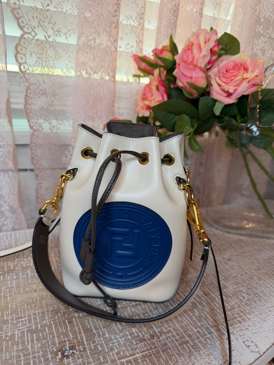 Fendi Mon Trésor Mini Leather Bucket Bag – White