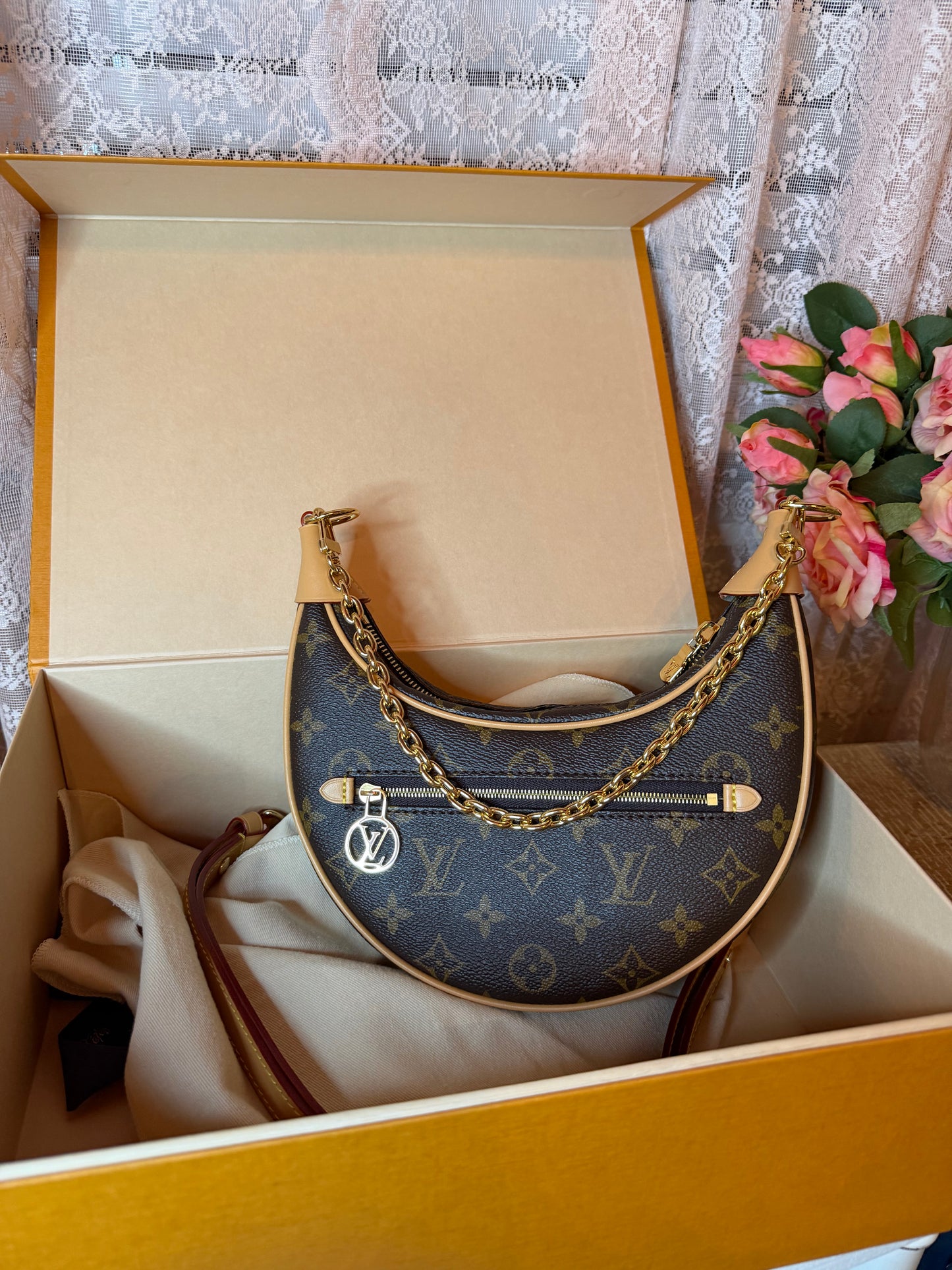 Louis Vuitton Loop Bag Brand New 2025- Microchipped Full Set