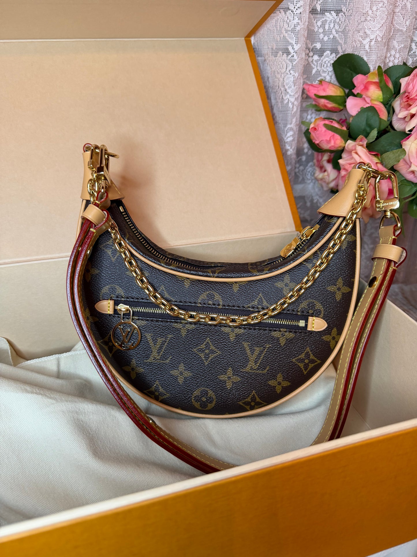 Louis Vuitton Loop Bag Brand New 2025- Microchipped Full Set