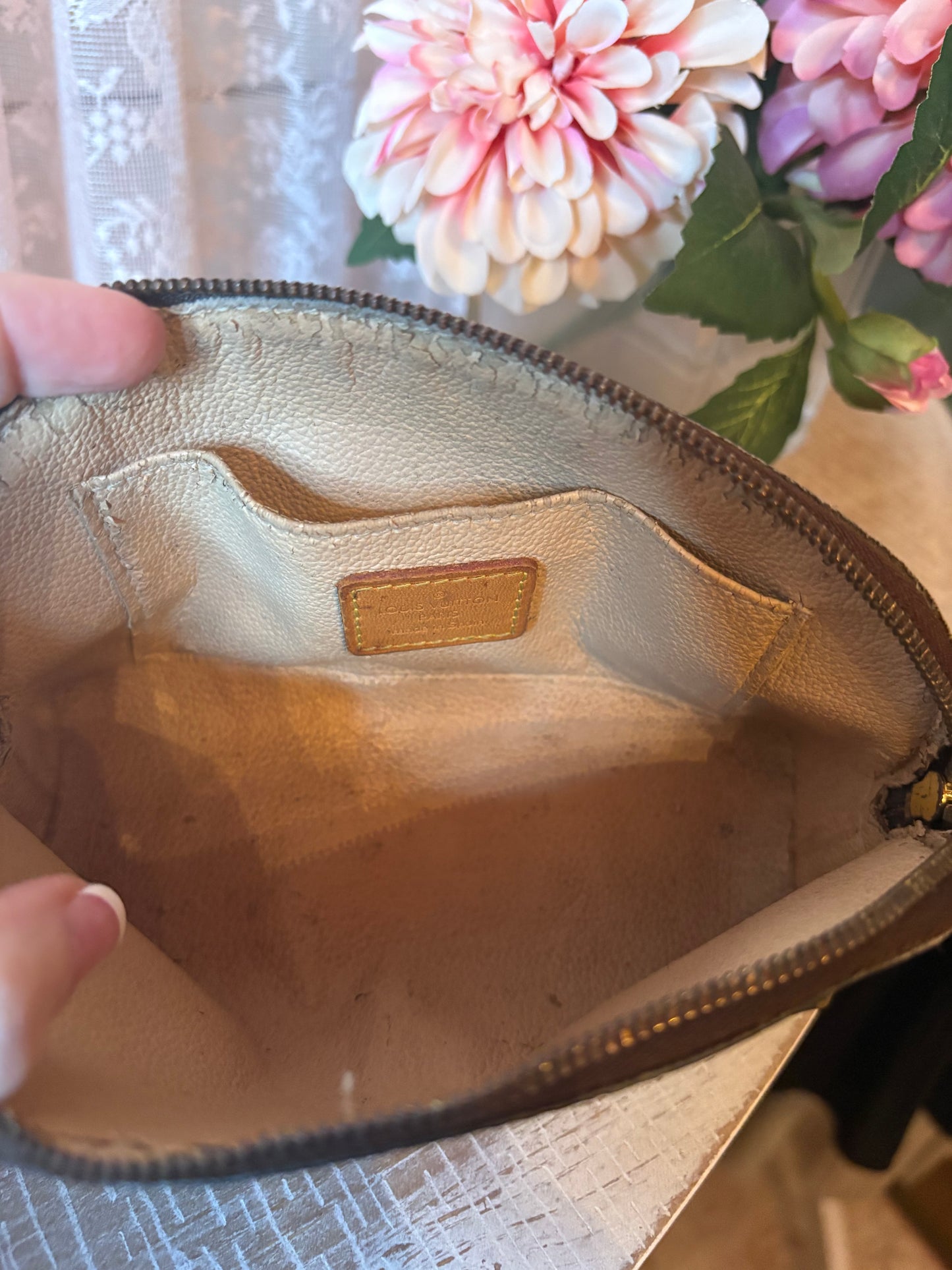 Louis Vuitton Pochette Cosmetic Pouch Monogram Accessory Pouch