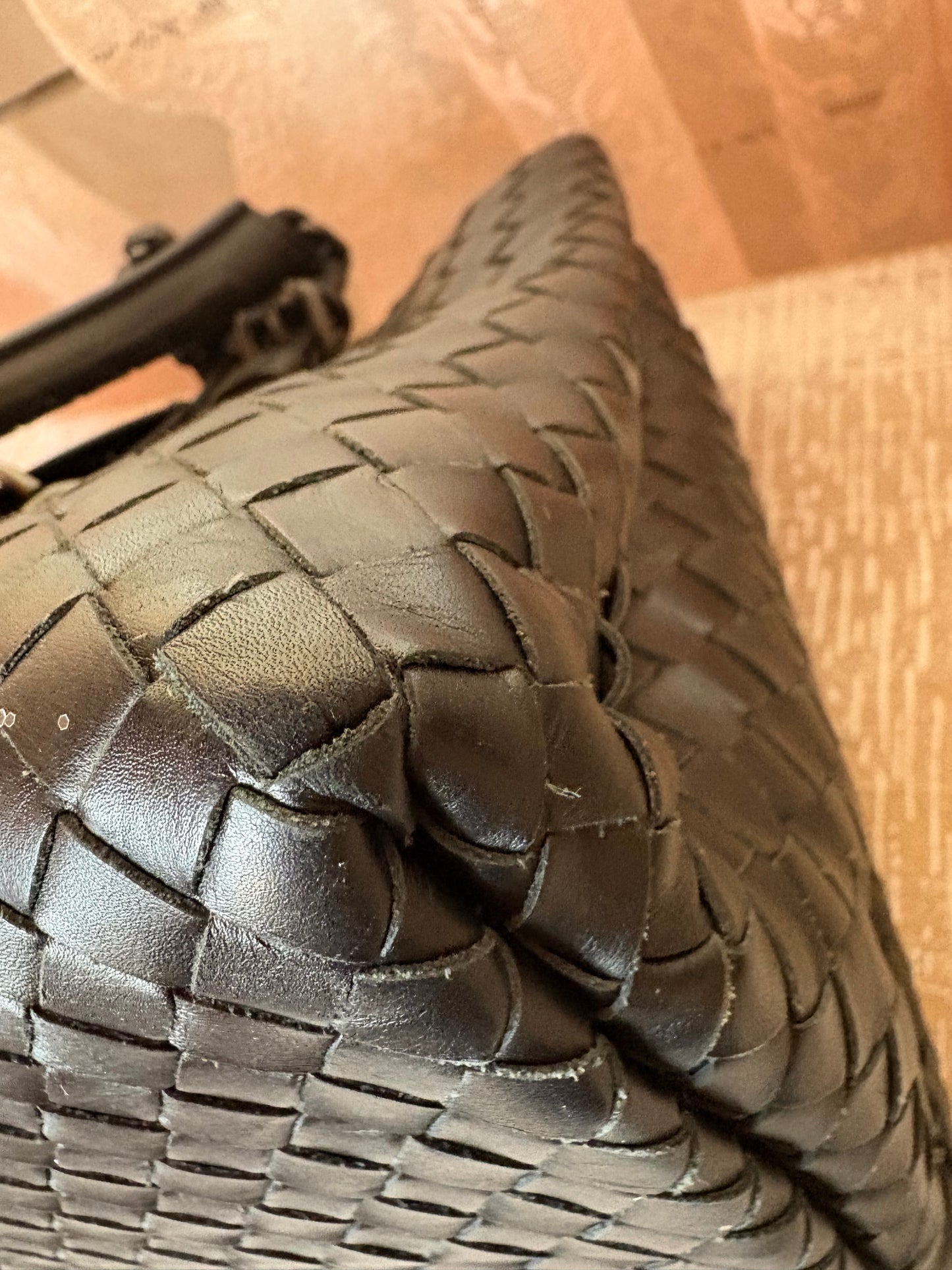 Bottega Veneta Roma Medium Tote – Black Leather