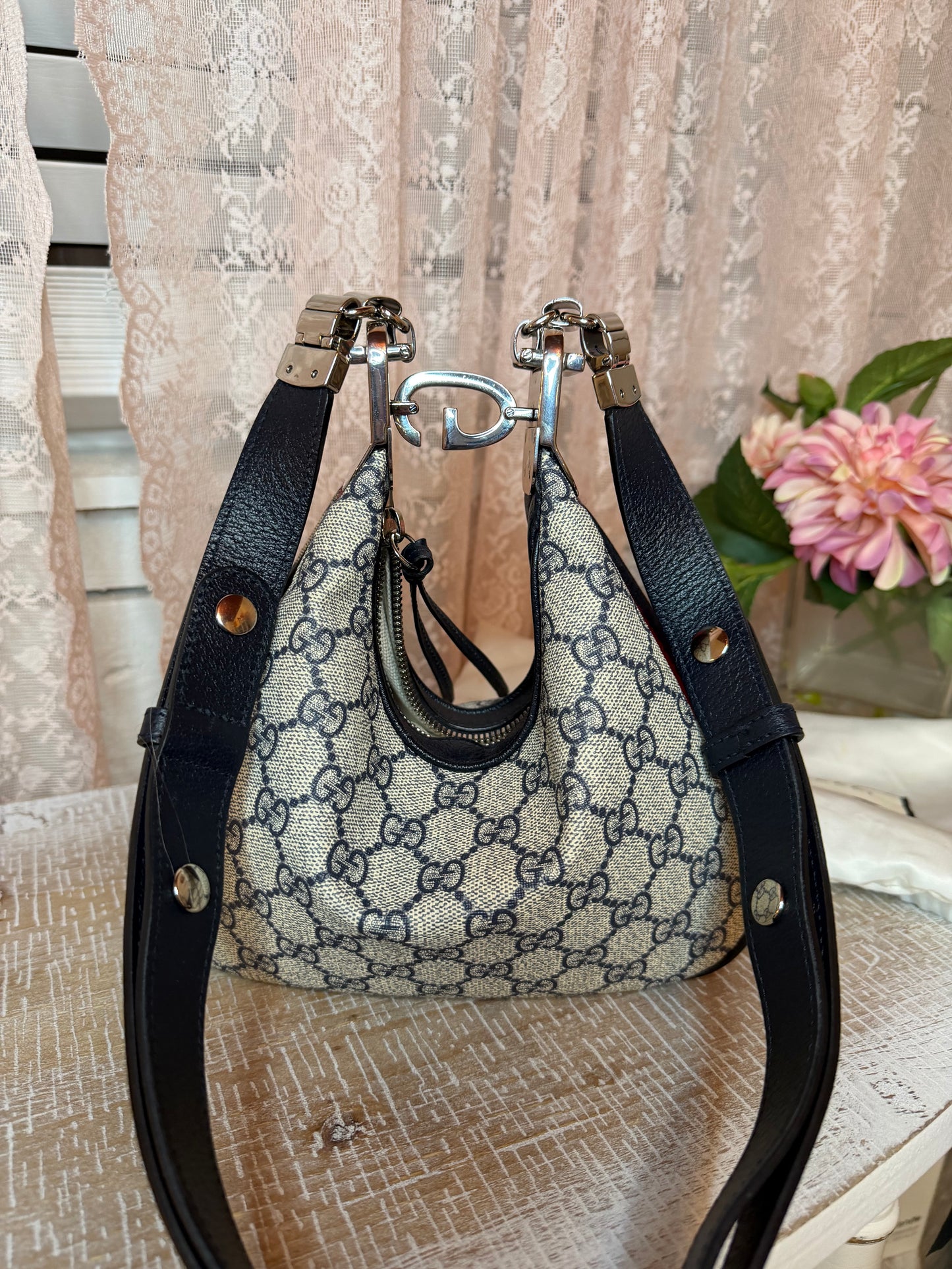 Gucci GG Supreme Attache Small