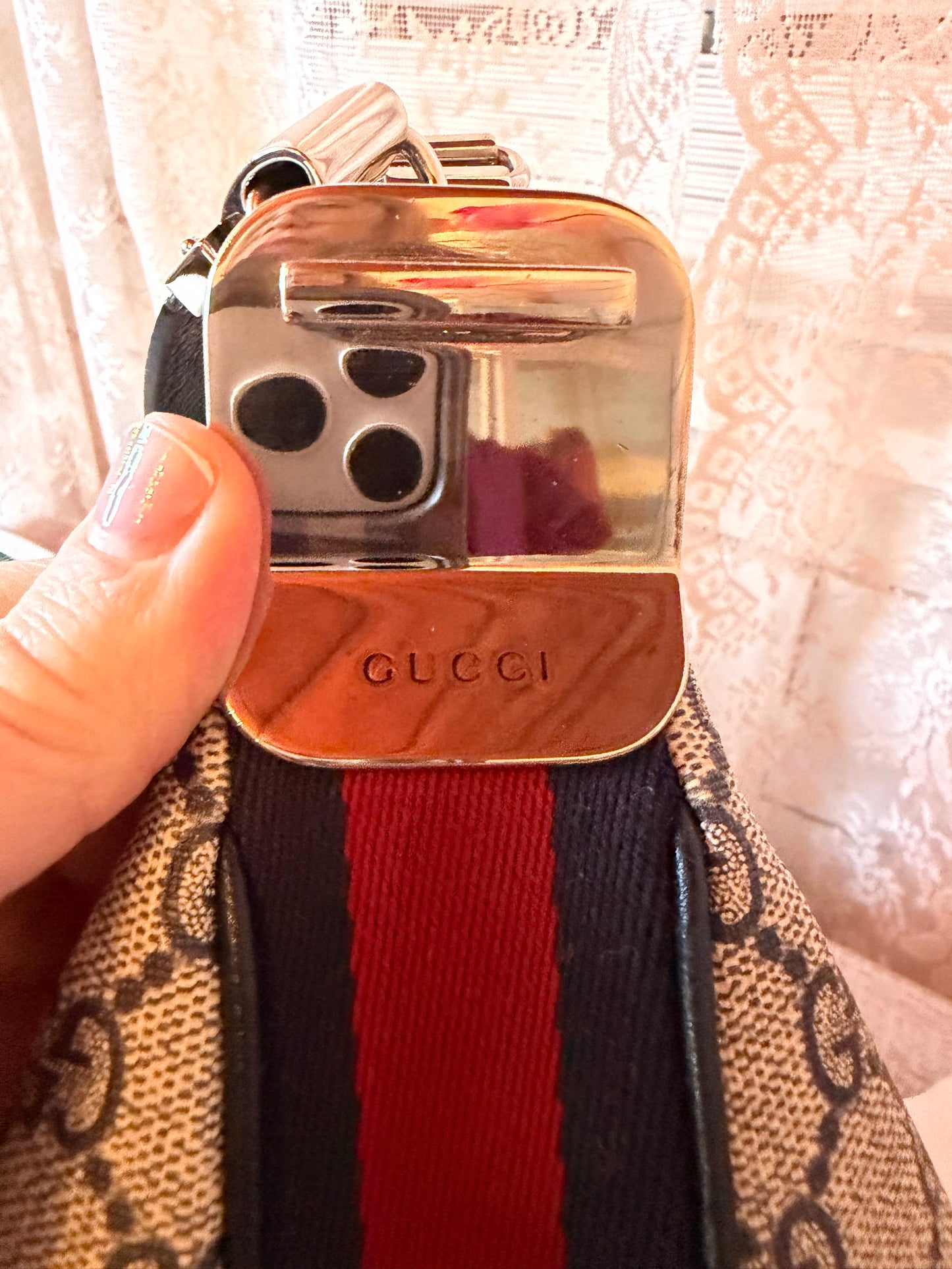 Gucci GG Supreme Attache Small