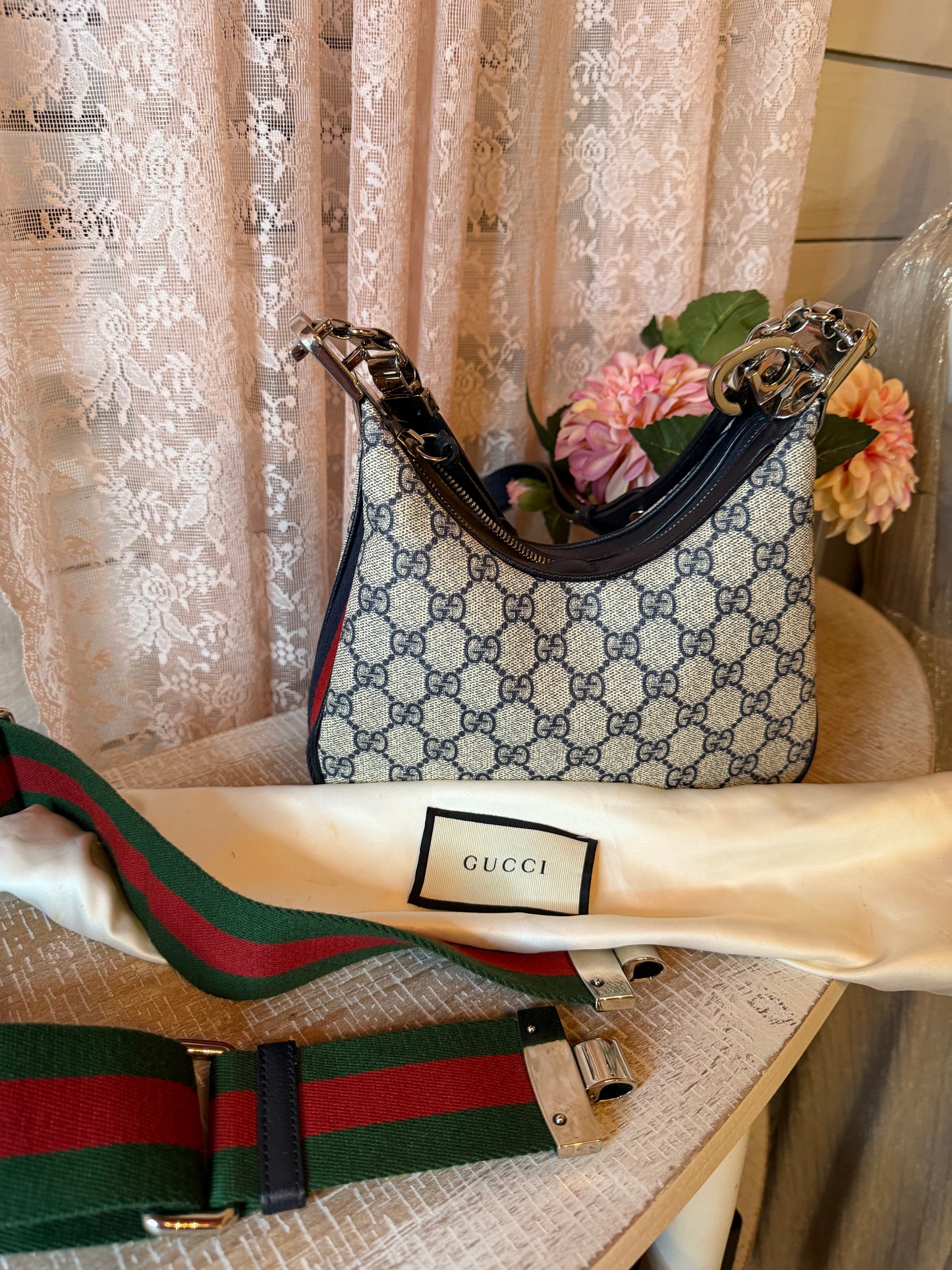 Gucci GG Supreme Attache Small