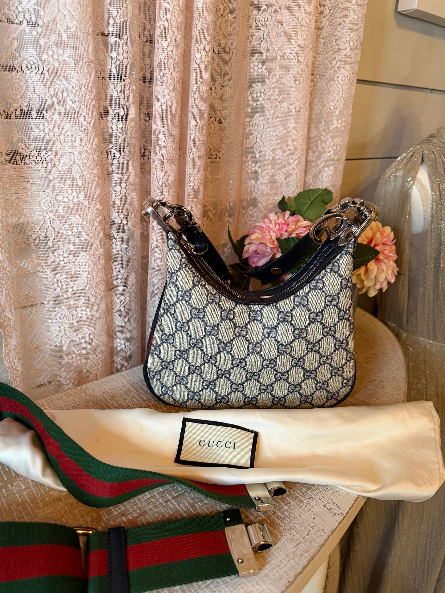 Gucci GG Supreme Attache Small