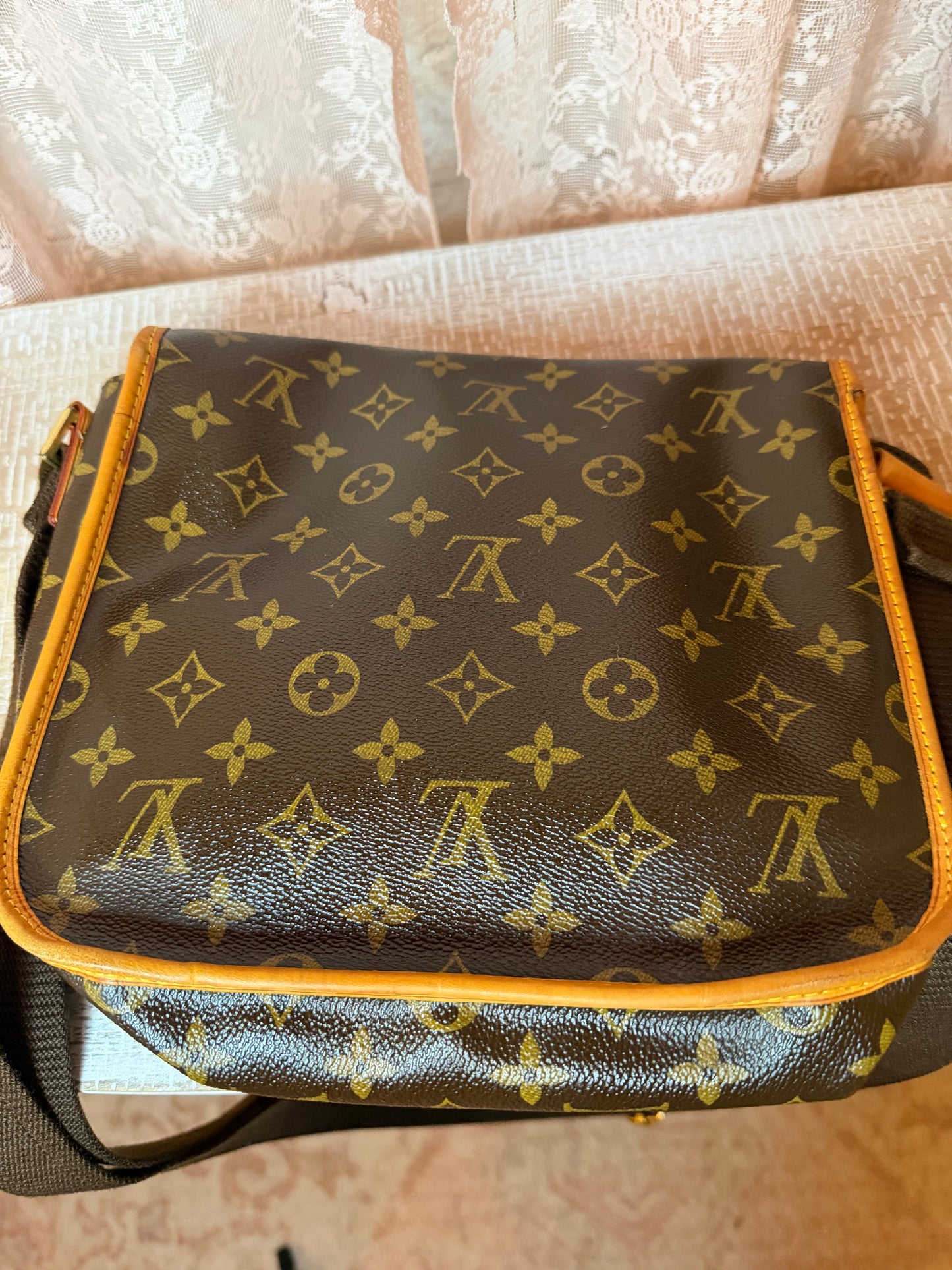 LOUIS VUITTON MESSENGER BOSPHORE PM SHOULDER BAG MONOGRAM