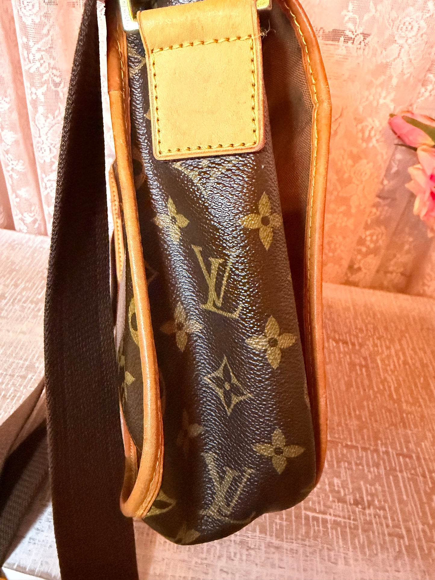 LOUIS VUITTON MESSENGER BOSPHORE PM SHOULDER BAG MONOGRAM