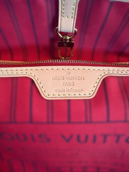 Louis Vuitton Neverfull MM