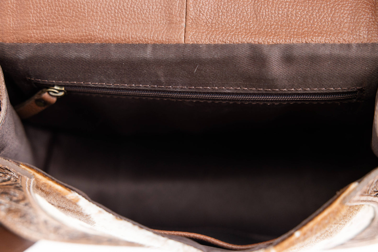 Leather Impressions Inc - Brown Scalloped Flap Purse with Butterfly ABHB 18-25206