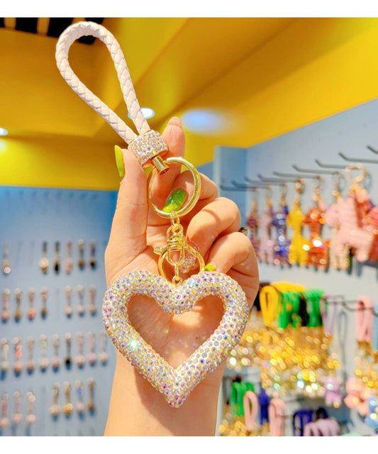 RHINESTONE HEART KEYCHAIN - White
