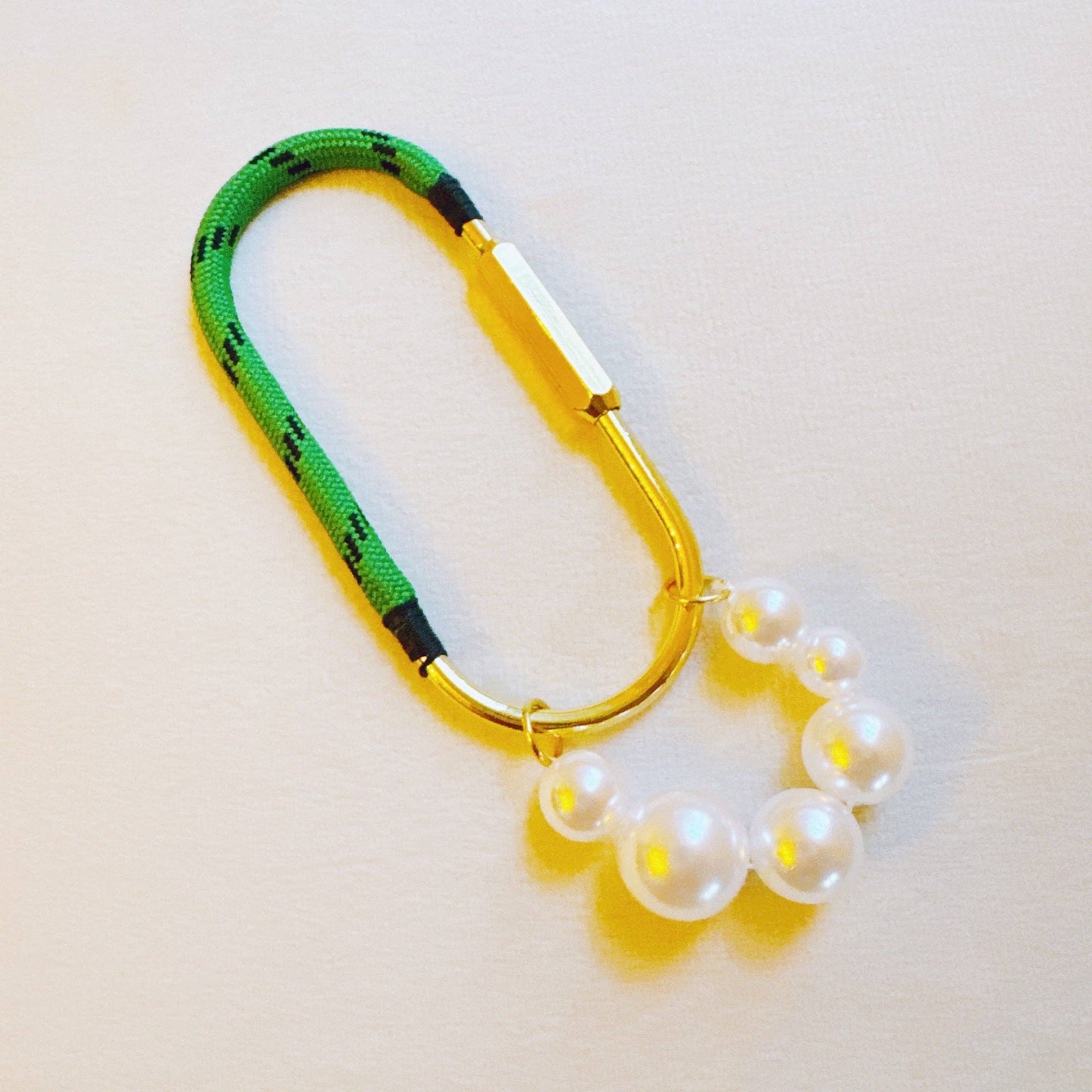 Ellison+Young - Roped And Pearled Shackle Bag Charm - Green