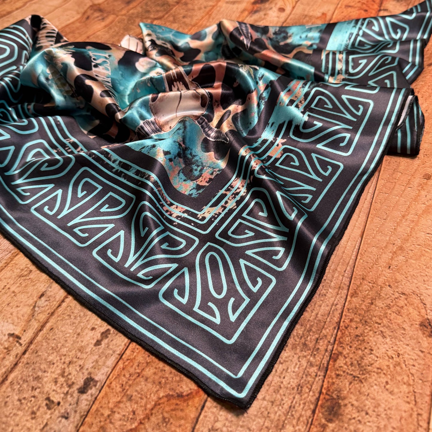 WESTERN LONGHORN PRINT SILK CARF 36X36 - Black/Turquoise