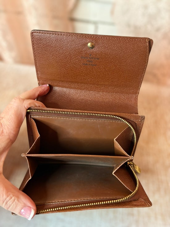 Louis Vuitton Monogram Porte Monnaie Billets Tresor Wallet